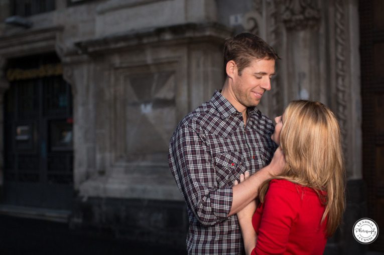Couples photographer Lyndsay Curtis photographs a U.S. Navy couple in Catania, Sicily, Italy | www.lyndsaycurtis.com