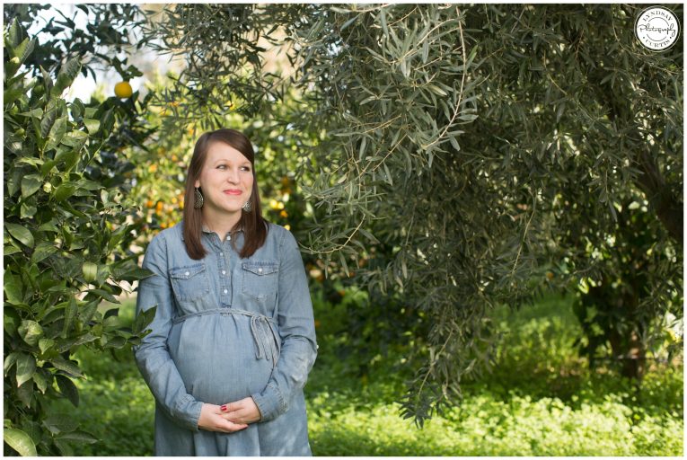 Maternity photographer Lyndsay Curtis photographs the Sikes family of USNH Sigonella in an orange grove. | www.lyndsaycurtis.com