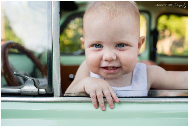 Portrait photographer Lyndsay Curtis photographs the Gaudette family with their antique Fiat 500 in Sigonella, Sicily. | www.lyndsaycurtis.com