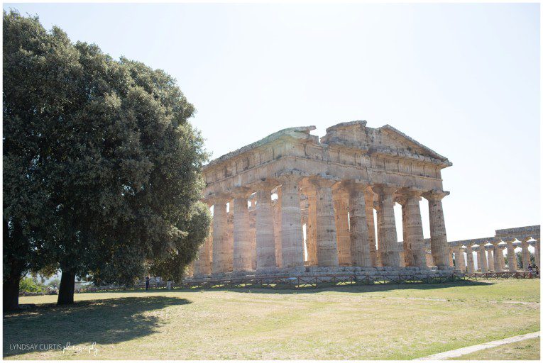 Travel photographer Lyndsay Curtis photographs the Greek Temples of Paestum, Italy. | www.lyndsaycurtis.com
