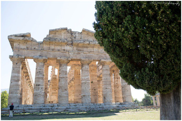 Travel photographer Lyndsay Curtis photographs the Greek Temples of Paestum, Italy. | www.lyndsaycurtis.com