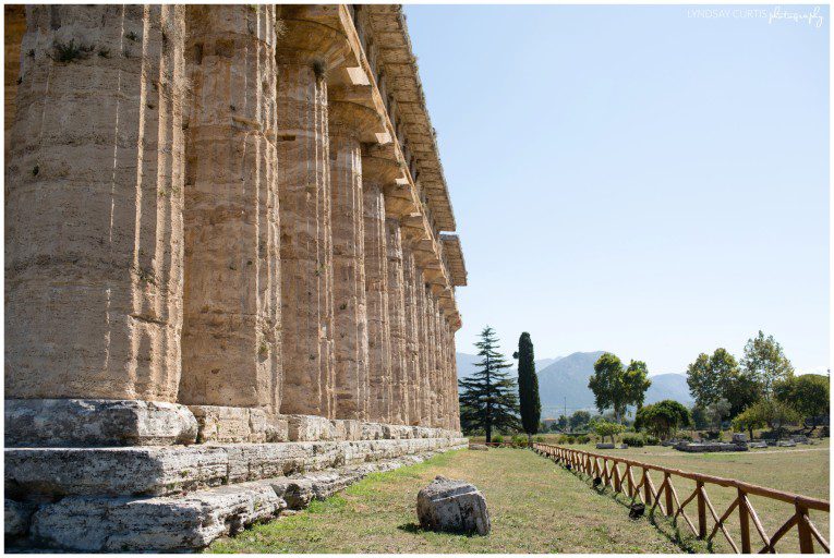 Travel photographer Lyndsay Curtis photographs the Greek Temples of Paestum, Italy. | www.lyndsaycurtis.com