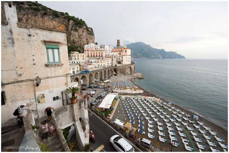 Travel photographer Lyndsay Curtis photographs a long weekend exploring Amalfi, Italy. | www.lyndsaycurtis.com