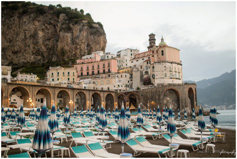 Travel photographer Lyndsay Curtis photographs a long weekend exploring Amalfi, Italy. | www.lyndsaycurtis.com